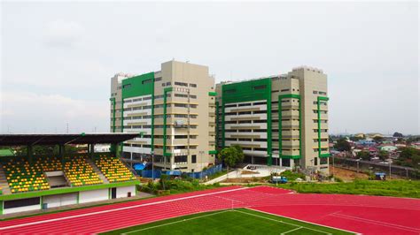 Kolehiyo ng Lungsod ng Dasmariñas .